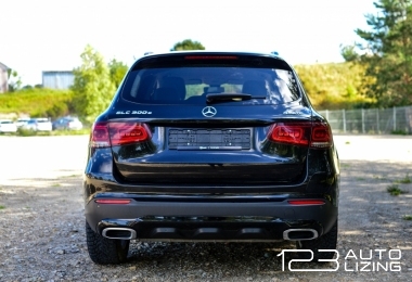 Mercedes-Benz GLC300