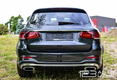 Mercedes-Benz GLC300