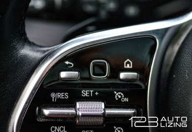 Mercedes-Benz GLC300