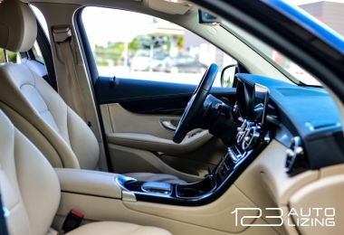 Mercedes-Benz GLC300