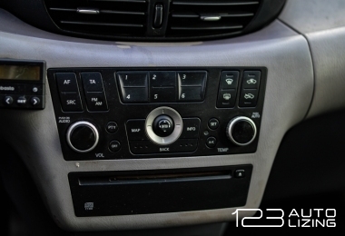 Nissan Almera Tino