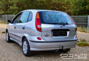 Nissan Almera Tino