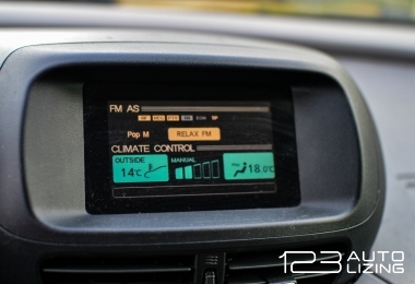 Nissan Almera Tino