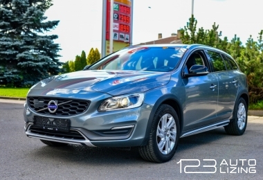 Volvo V60 Cross Country , Universalas